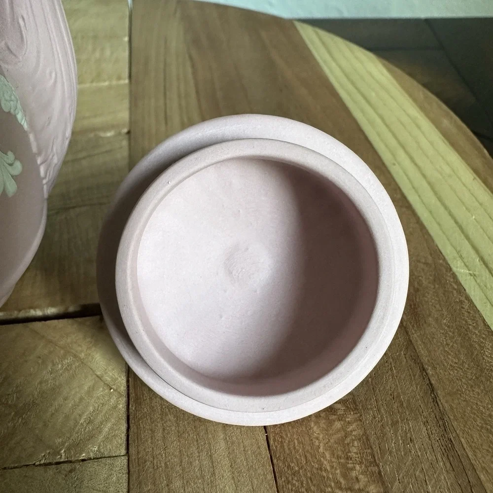 Wedgwood Pink White Jasperware Mini Teapot 3.6 Inch Lid Floral Classical Signed